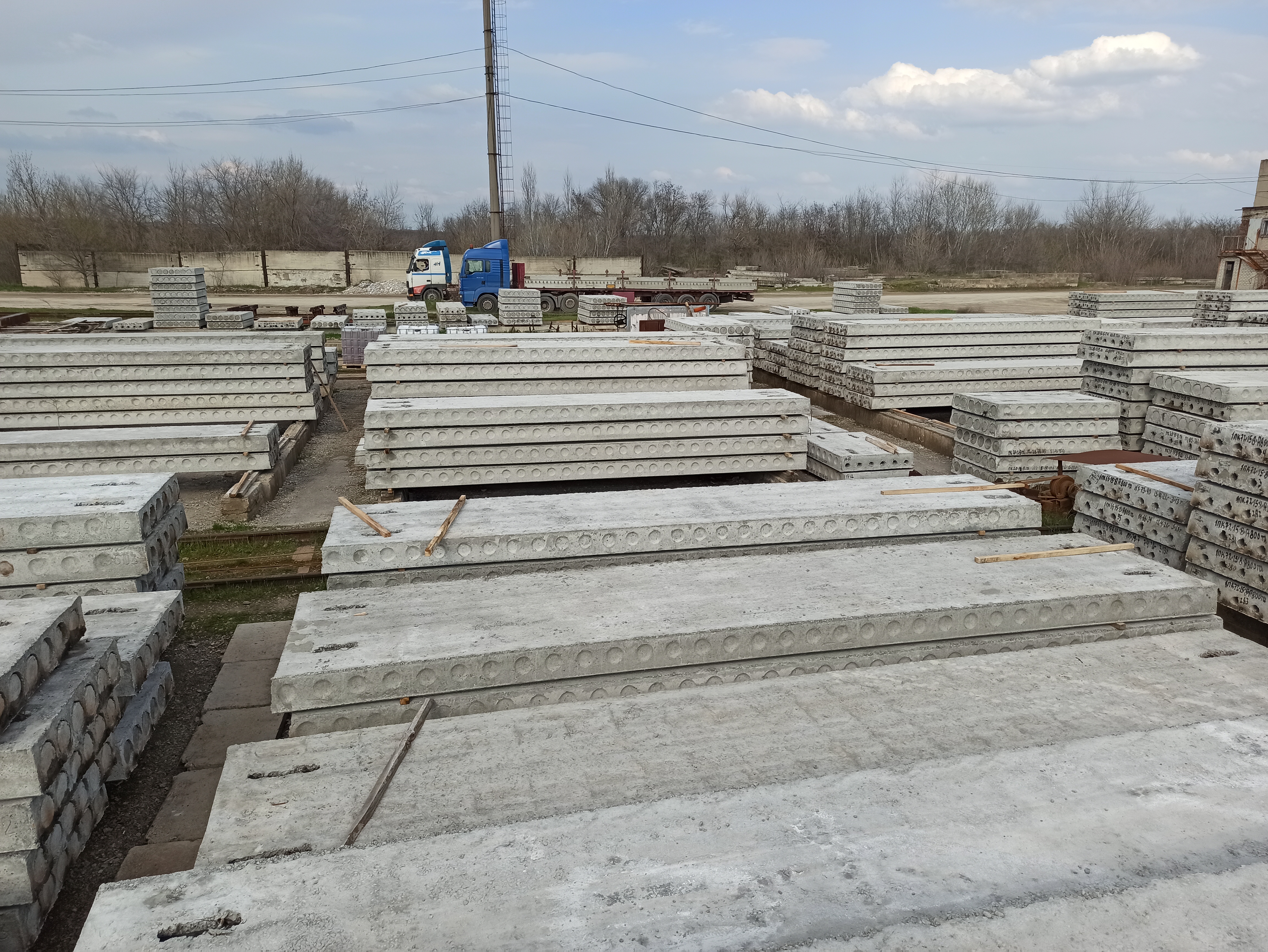 Плиты перекрытий железобетонные ПК 69-12-8А800т-а